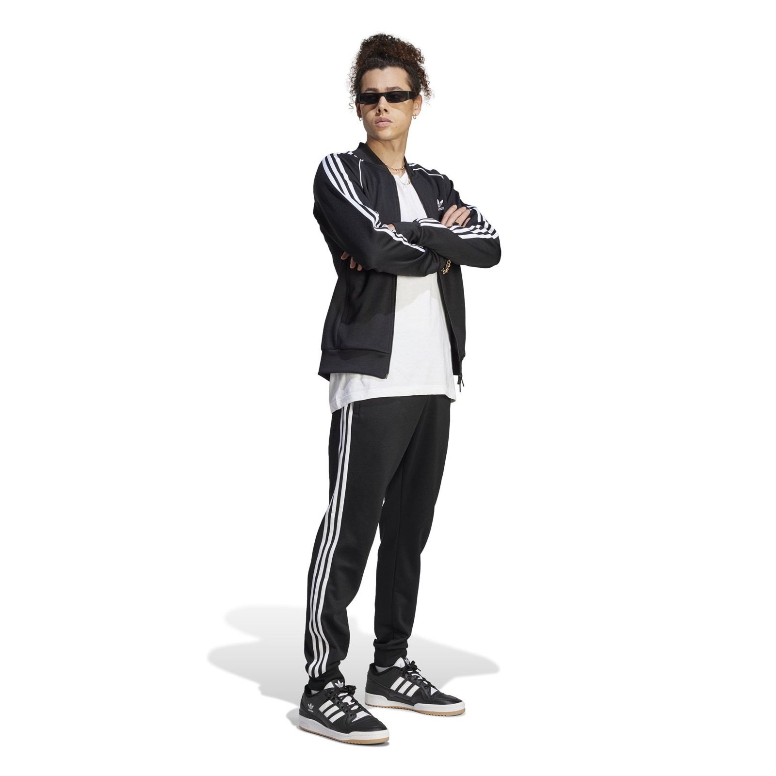 Bluza dresowa m�ska adidas ADICOLOR CLASSICS SST czarna IM4545