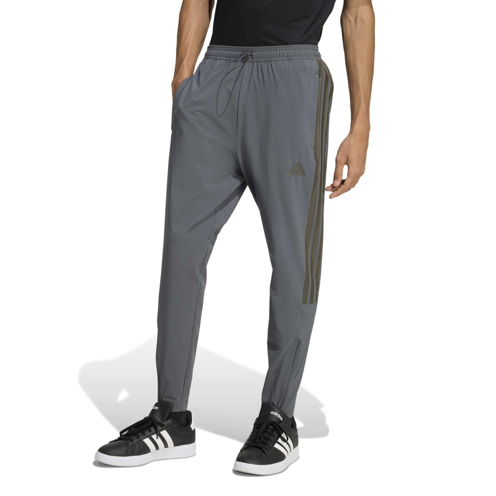 Spodnie dresowe m�skie adidas HOUSE OF TIRO szare KB1633