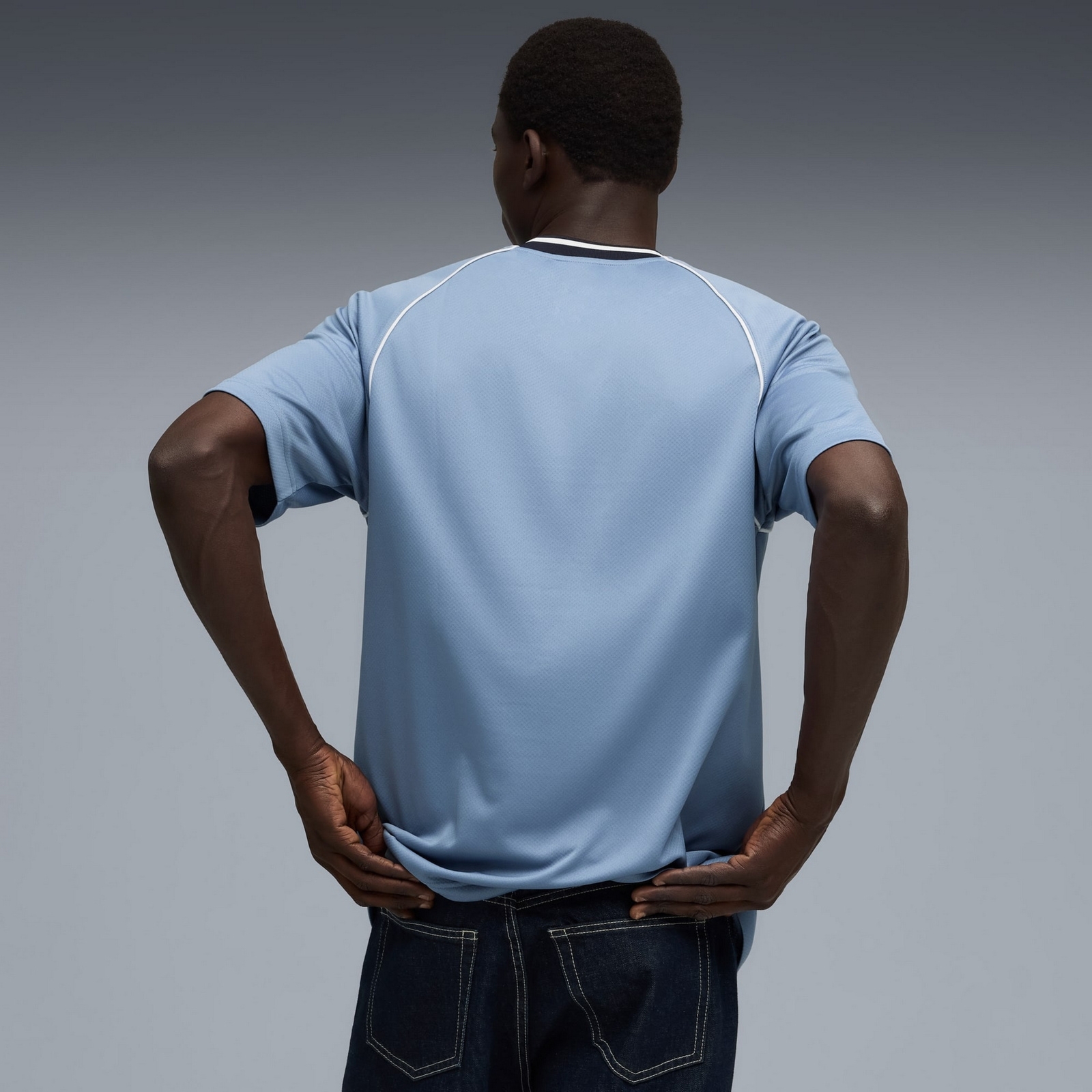 Koszulka m�ska Puma ESS FOOTBALL JERSEY niebieska 68826434