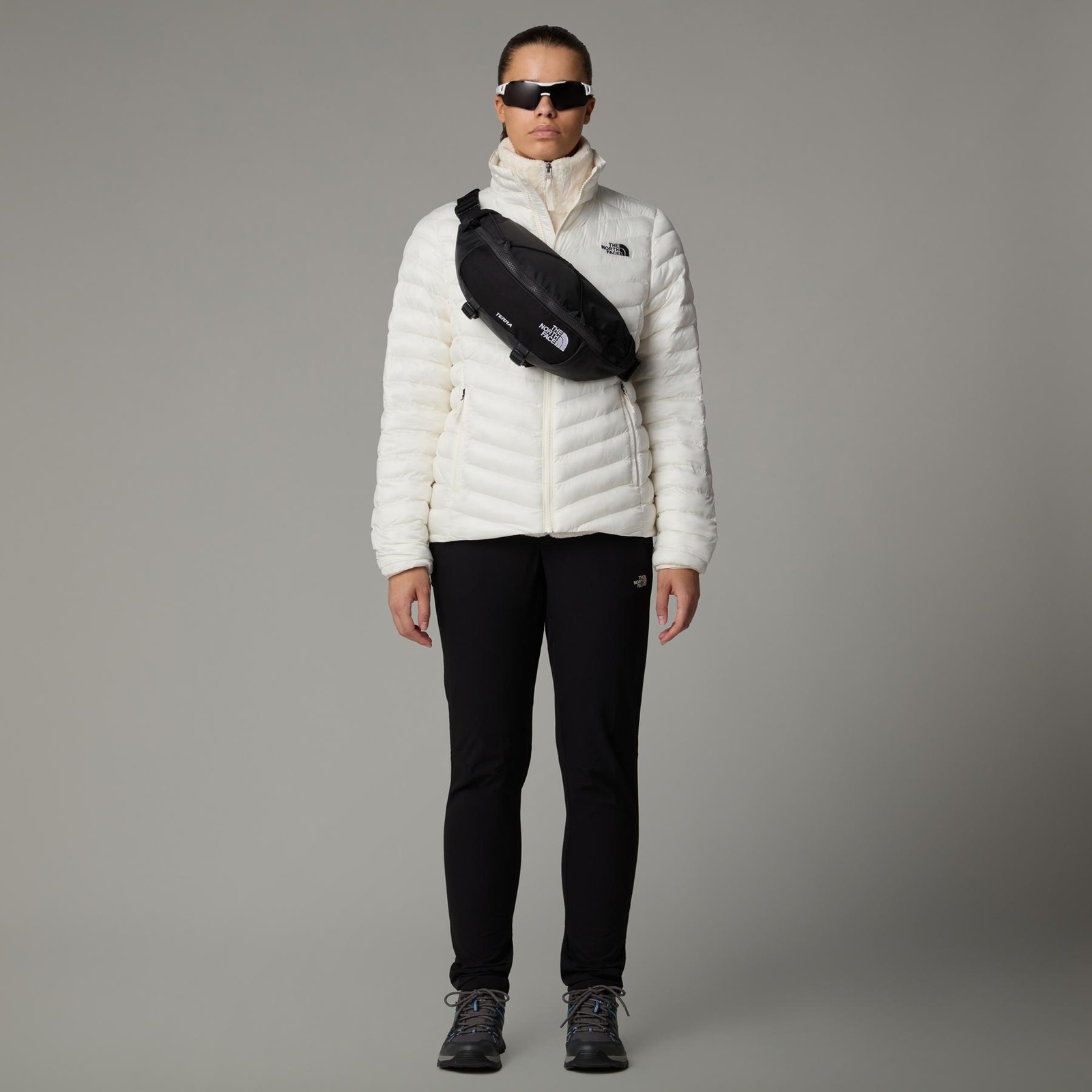 Kurtka puchowa damska The North Face HUILA beżowa NF0A85AGQLI