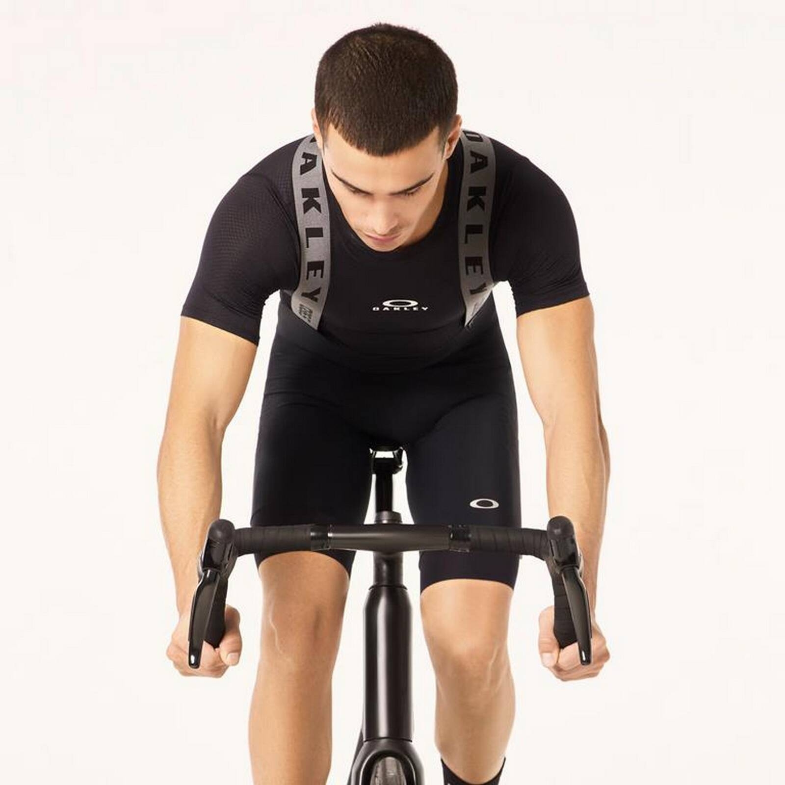 Spodenki rowerowe mskie Oakley GRIDSKIN BIBSHORT Q36.5 czarne FOA405952-02E