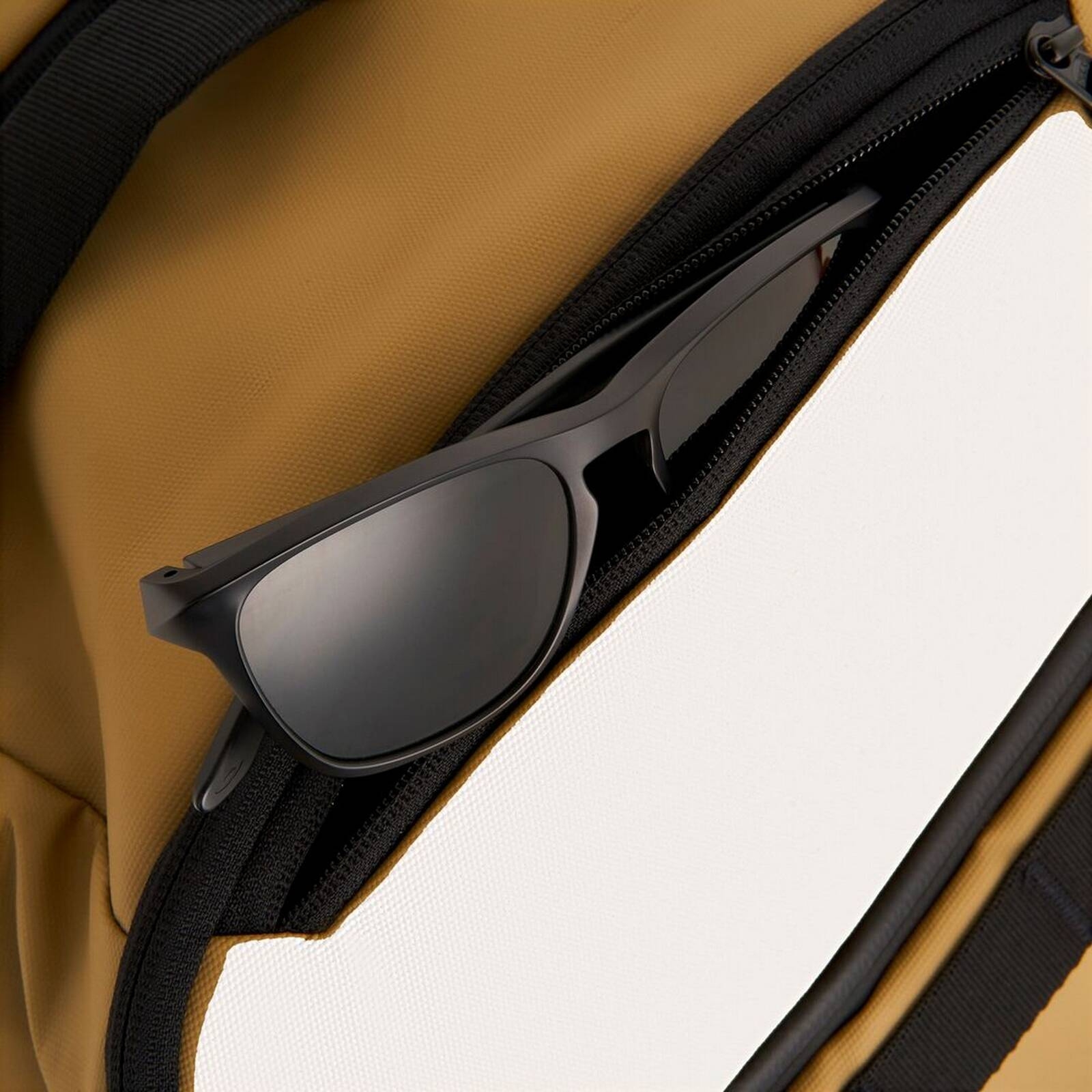 Plecak miejski unisex Oakley ROVER beowy FOS901653-32F