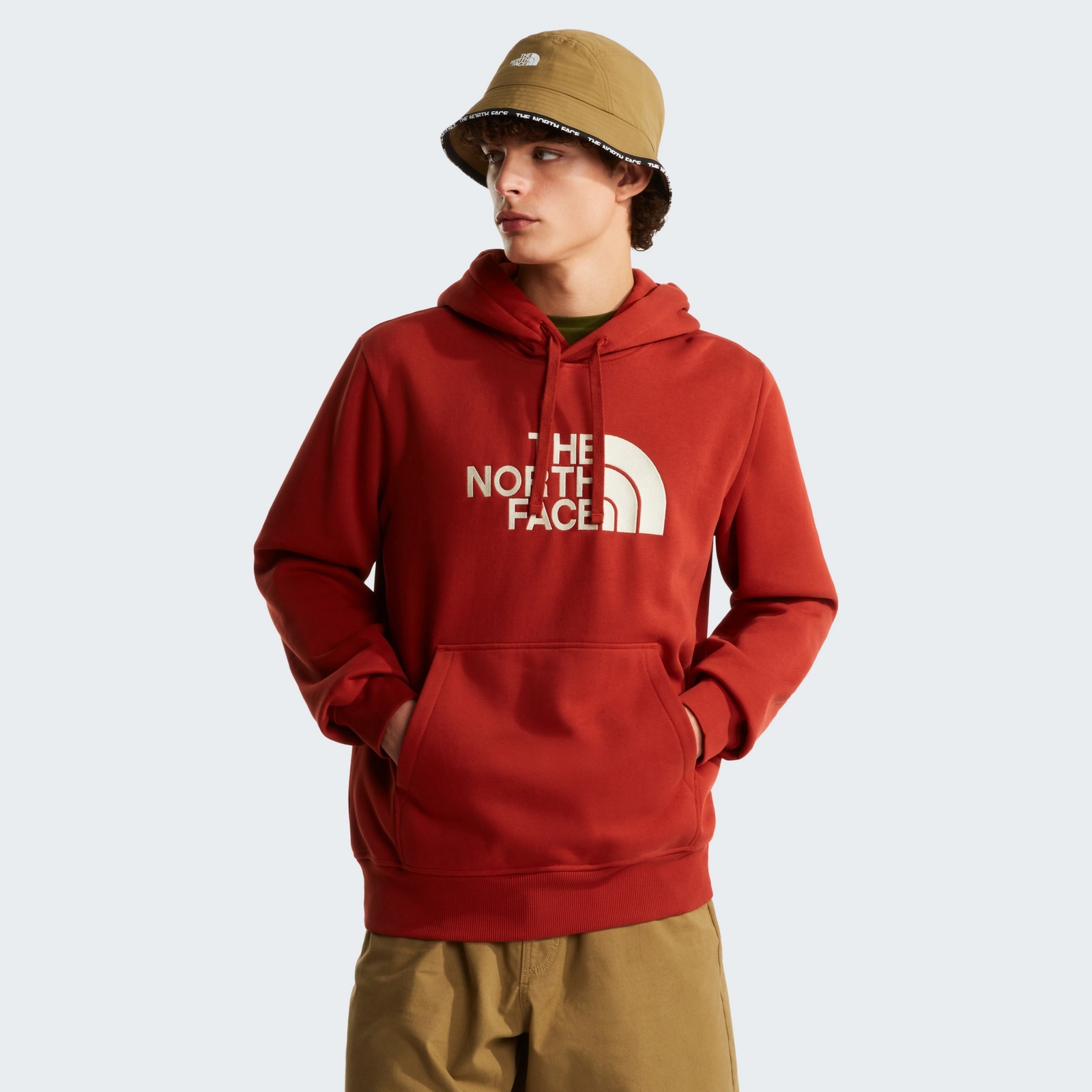 Bluza z kapturem m�ska The North Face DREW PEAK PULLOVER czerwona NF0A89EMMUI