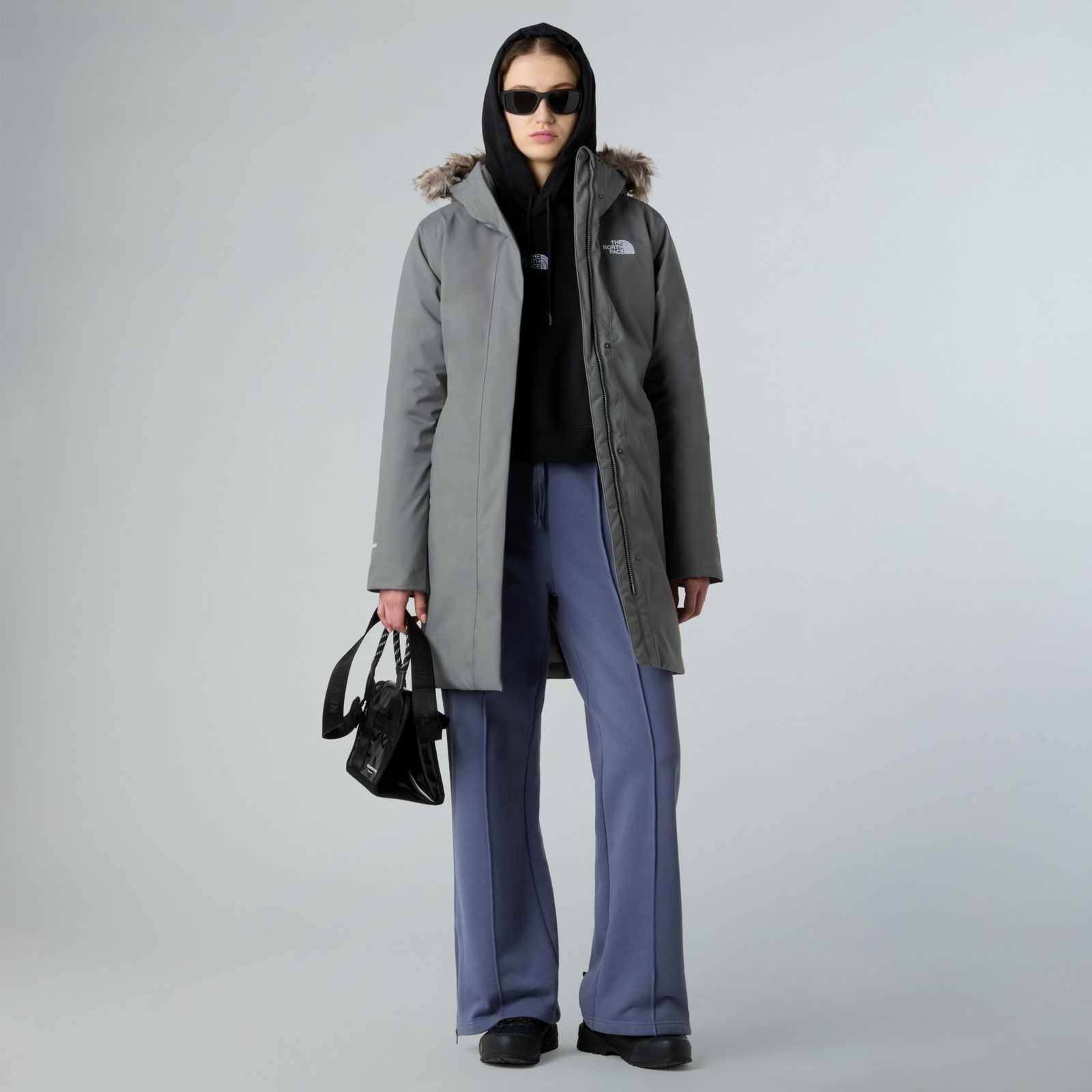 Kurtka z kapturem damska The North Face ARCTIC szara NF0A84J20UZ