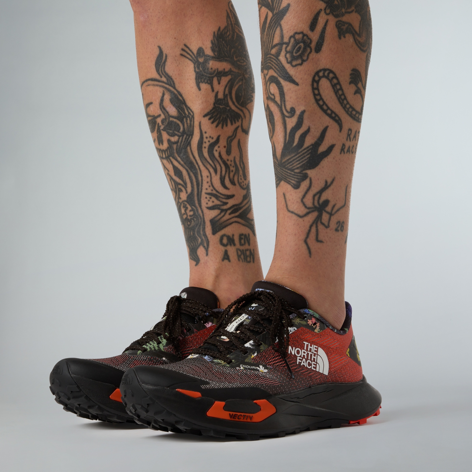 Buty trailowe mskie The North Face VECTIV ENDURIS 4 wielokolorowe NF0A8DA4GHW