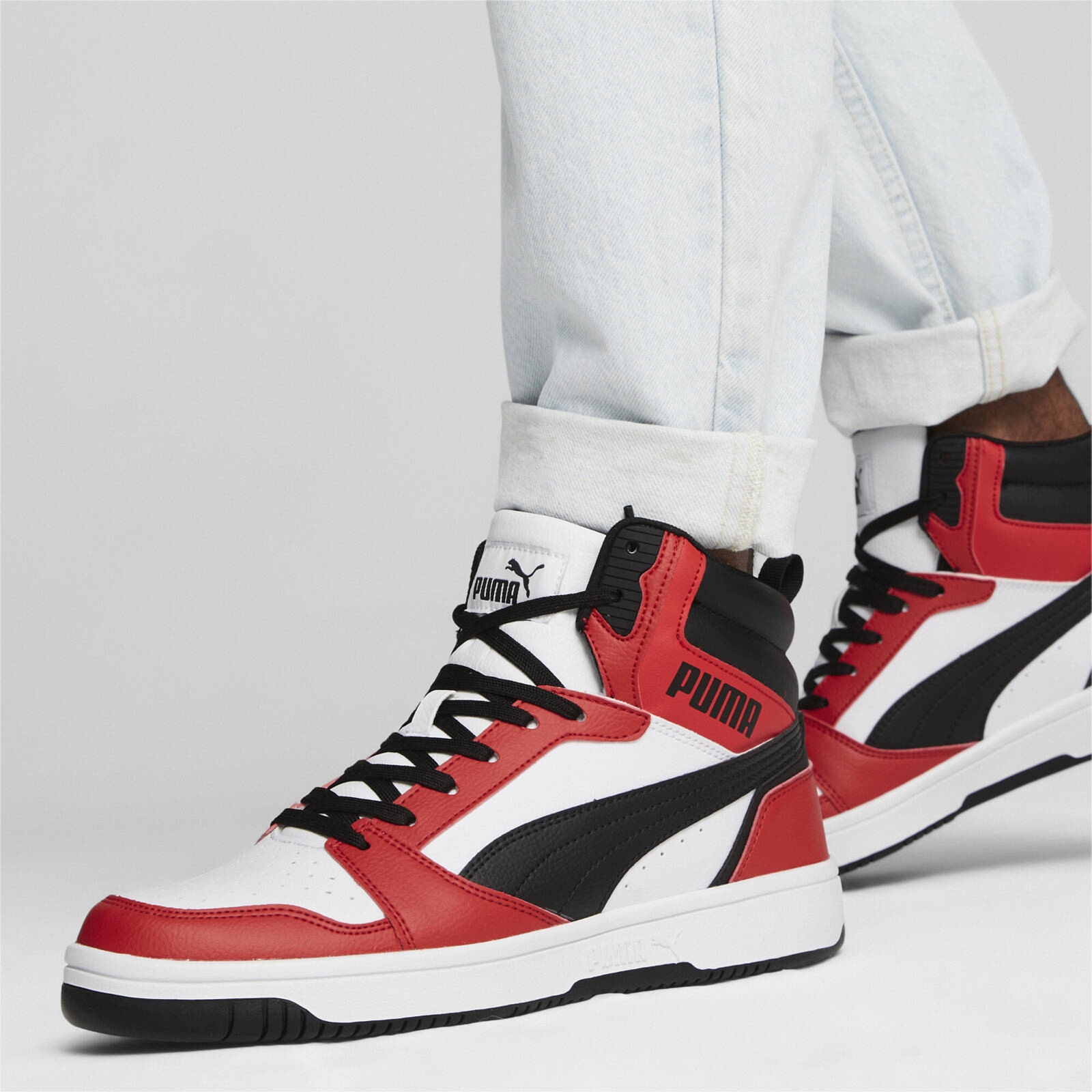 Buty sportowe męskie Puma REBOUND V6 białe 39232604