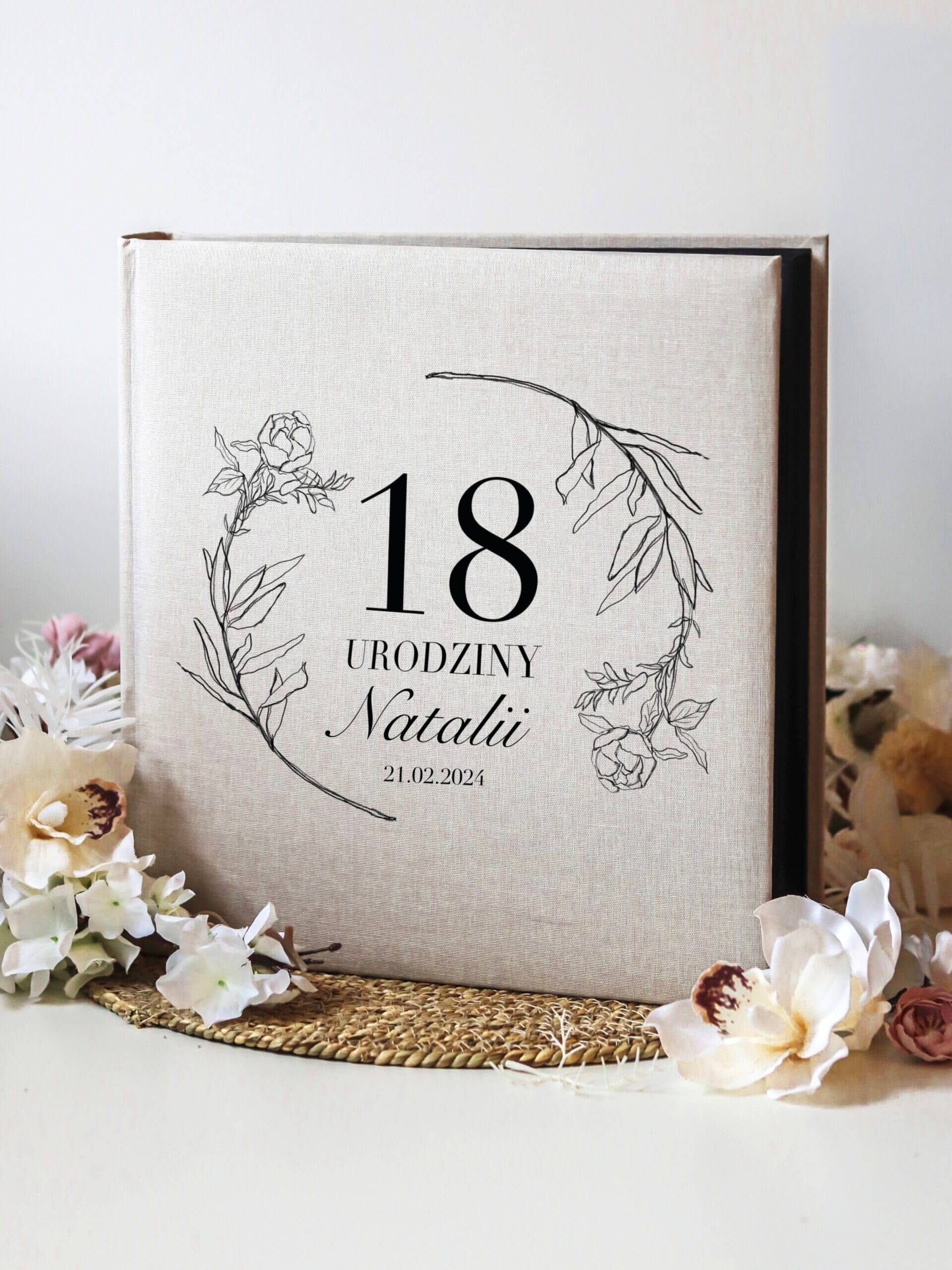 Personalizowany album na 18 urodziny - prezent z okazji 18 urodzin