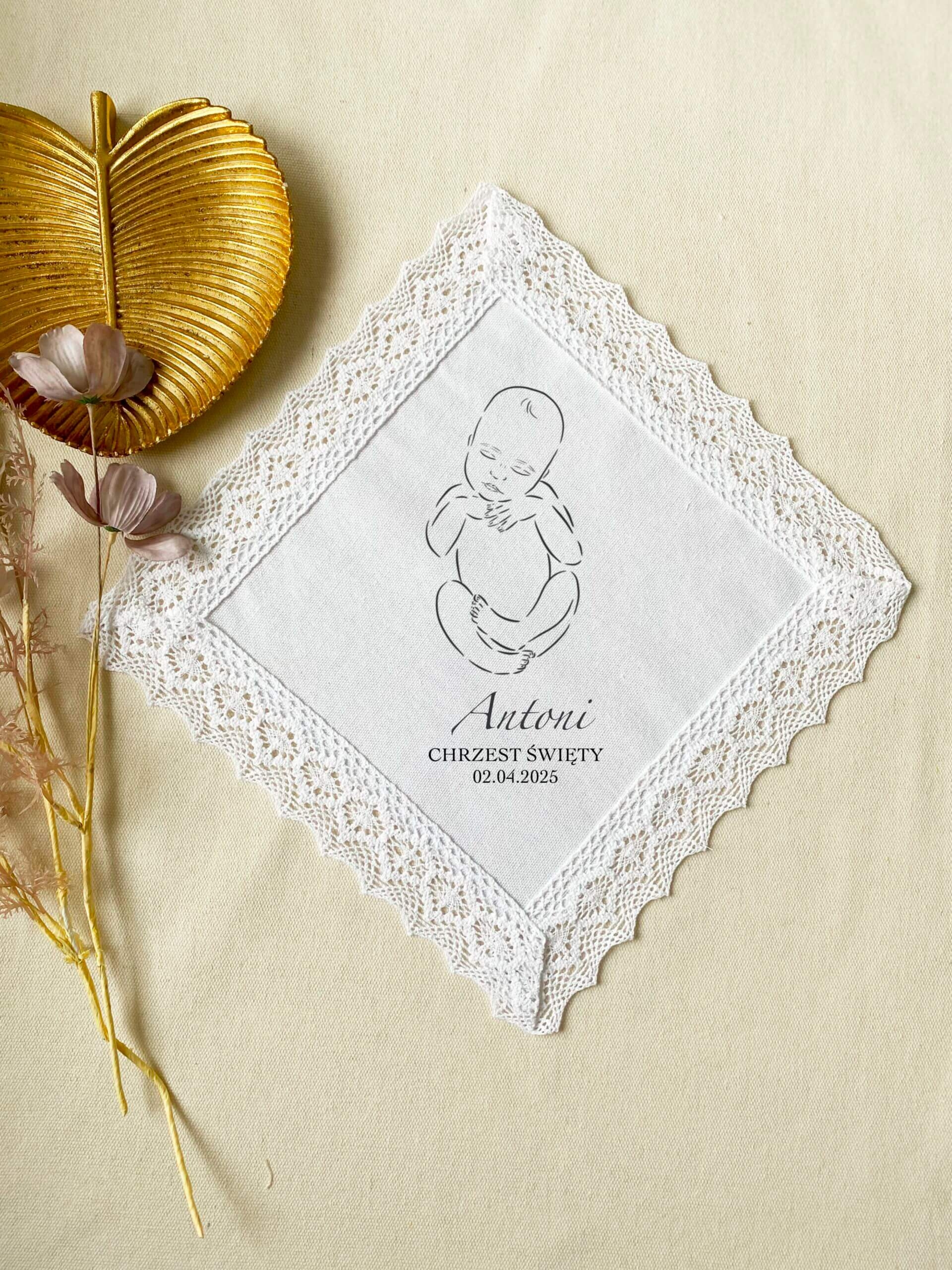 Koronkowa szatka na Chrzest dla chłopca (dodatki do wyboru)