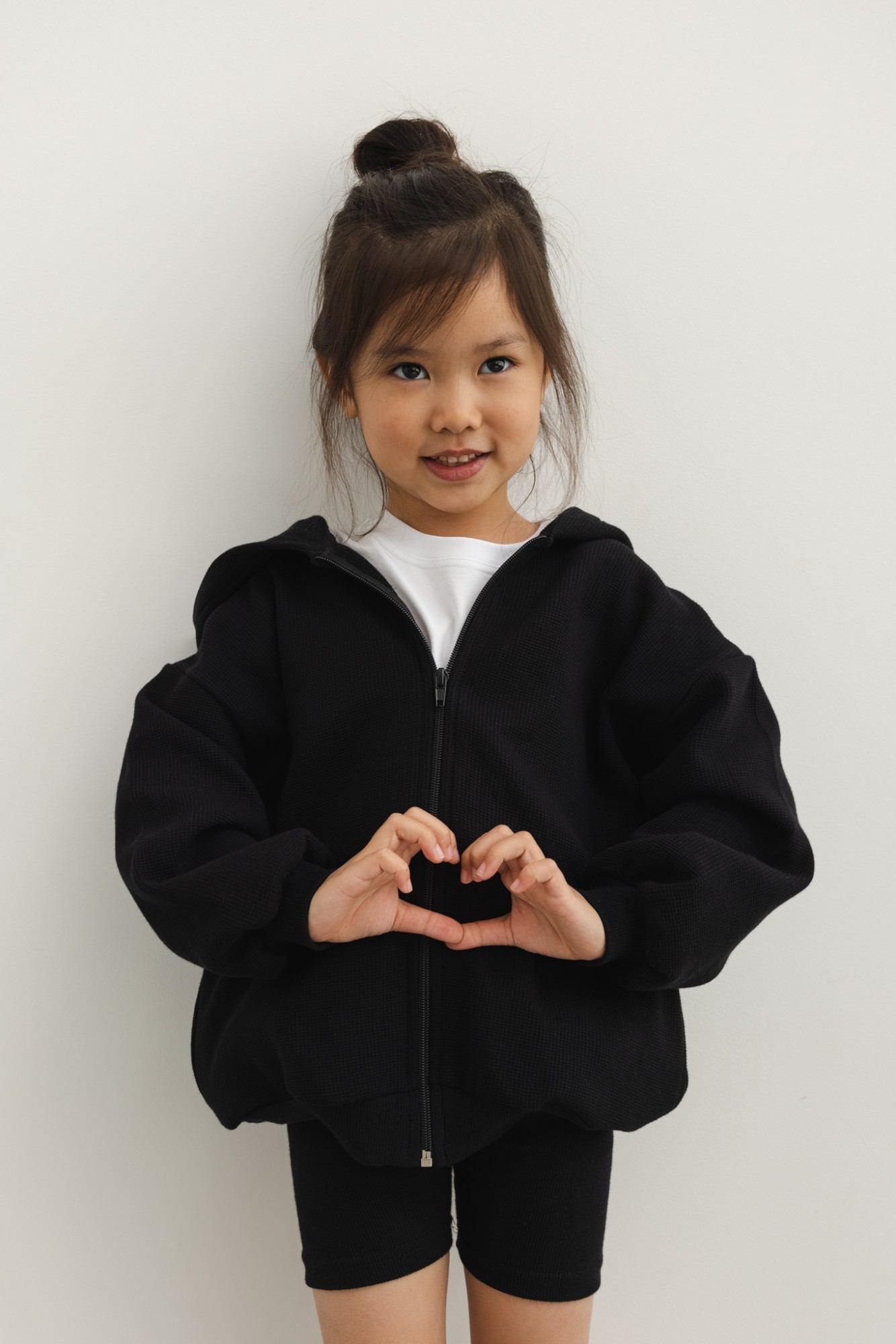 MINI bluza z zamkiem w kolorze TOTALLY BLACK