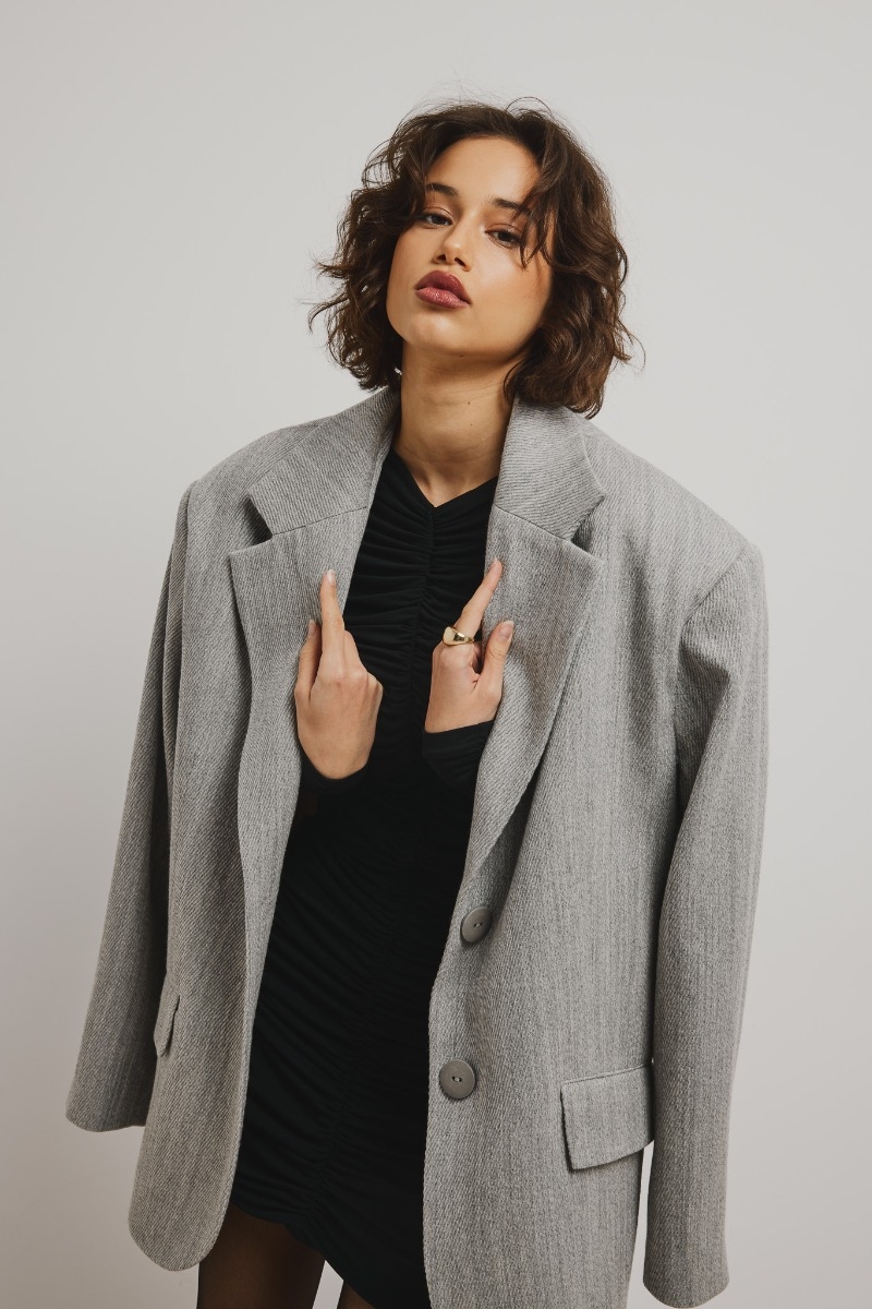 Wełniana marynarka typu oversize w kolorze GREY MELANGE