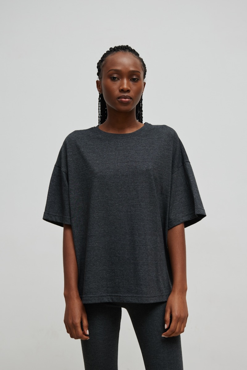 Tshirt typu oversize w kolorze GRAPHITE - ONLY