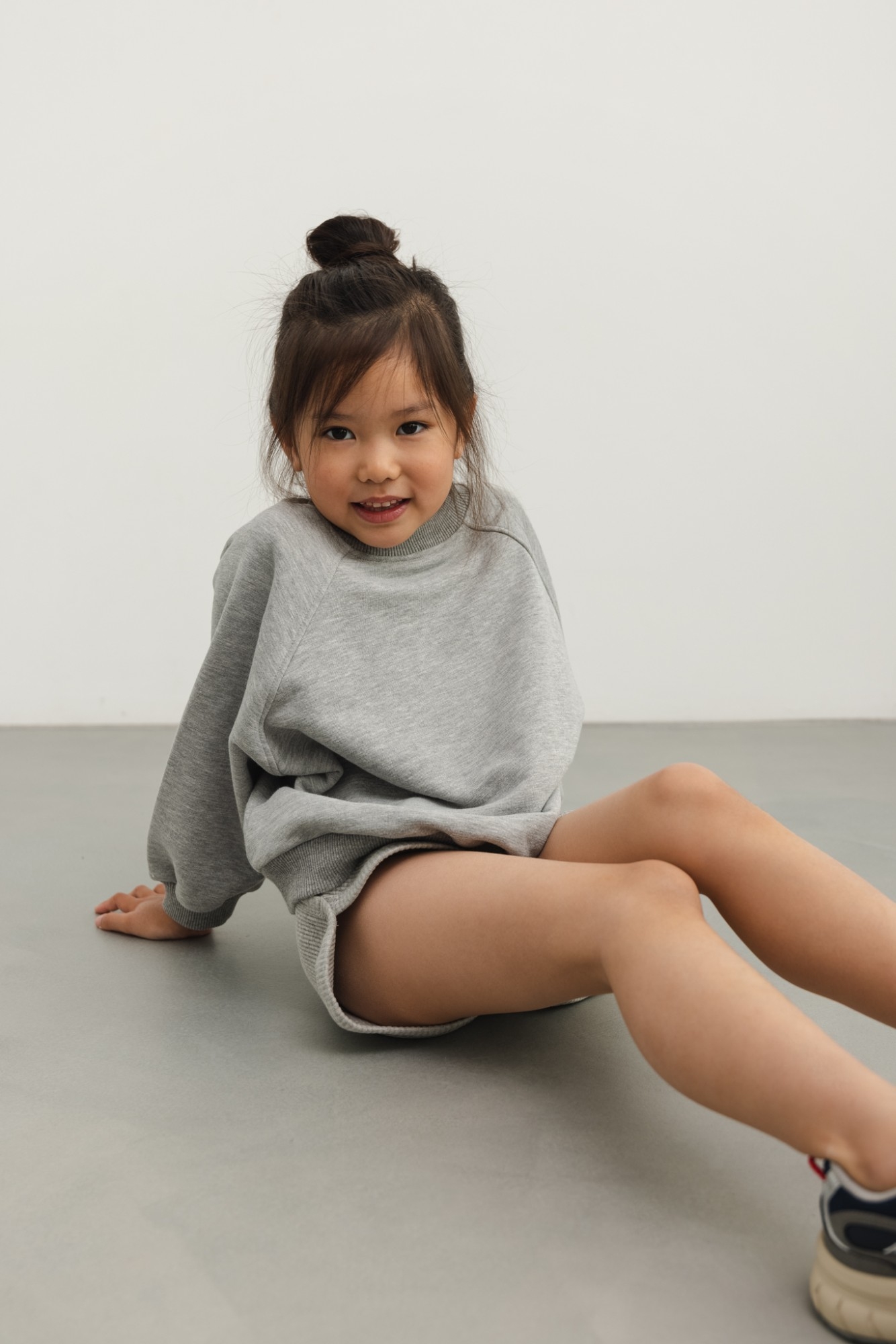 MINI bluza o kroju regular fit w kolorze LIGHT GREY- BING-104-110 (4