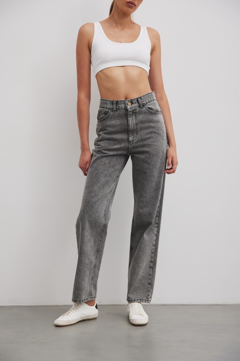 Spodnie typu relaxed fit w kolorze FADED GREY