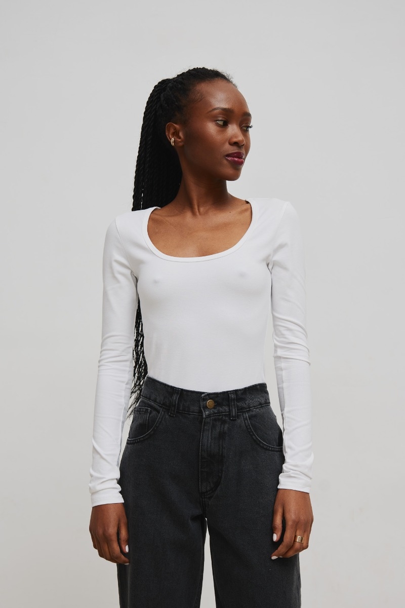 Dopasowany top  z długim rękawem w kolorze CLASSIC WHITE - LITE