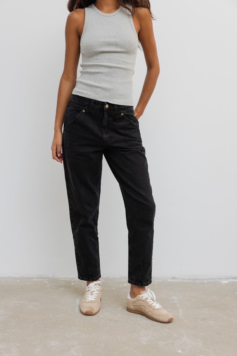 Spodnie jeansowe typu mom fit w kolorze BLACK JEANS