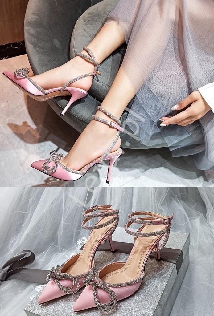 Szpilki wieczorowe pudrowy róż, czółenka z kryształkami i kokardą 2589