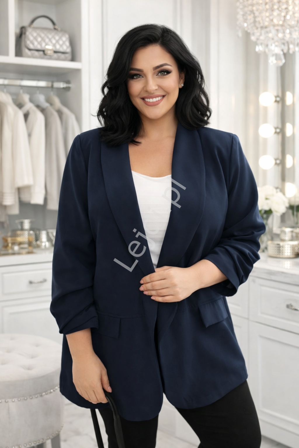 Marynarka damska Plus Size granatowa z drapowanymi r�kawami 1085