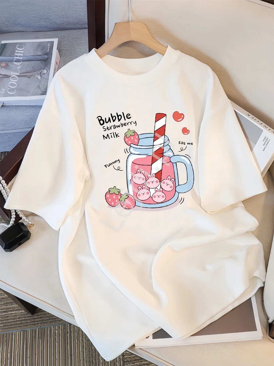 T-shirt damski Bubble strawberry milk shake biay