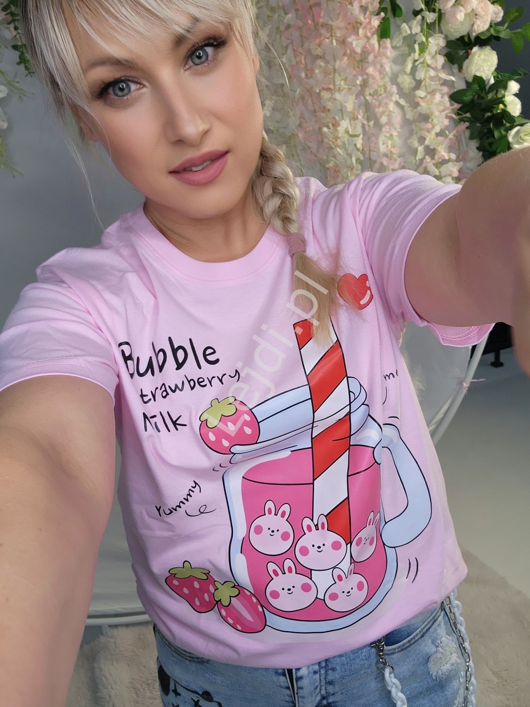 T-shirt damski Bubble strawberry milk shake jasno rowa