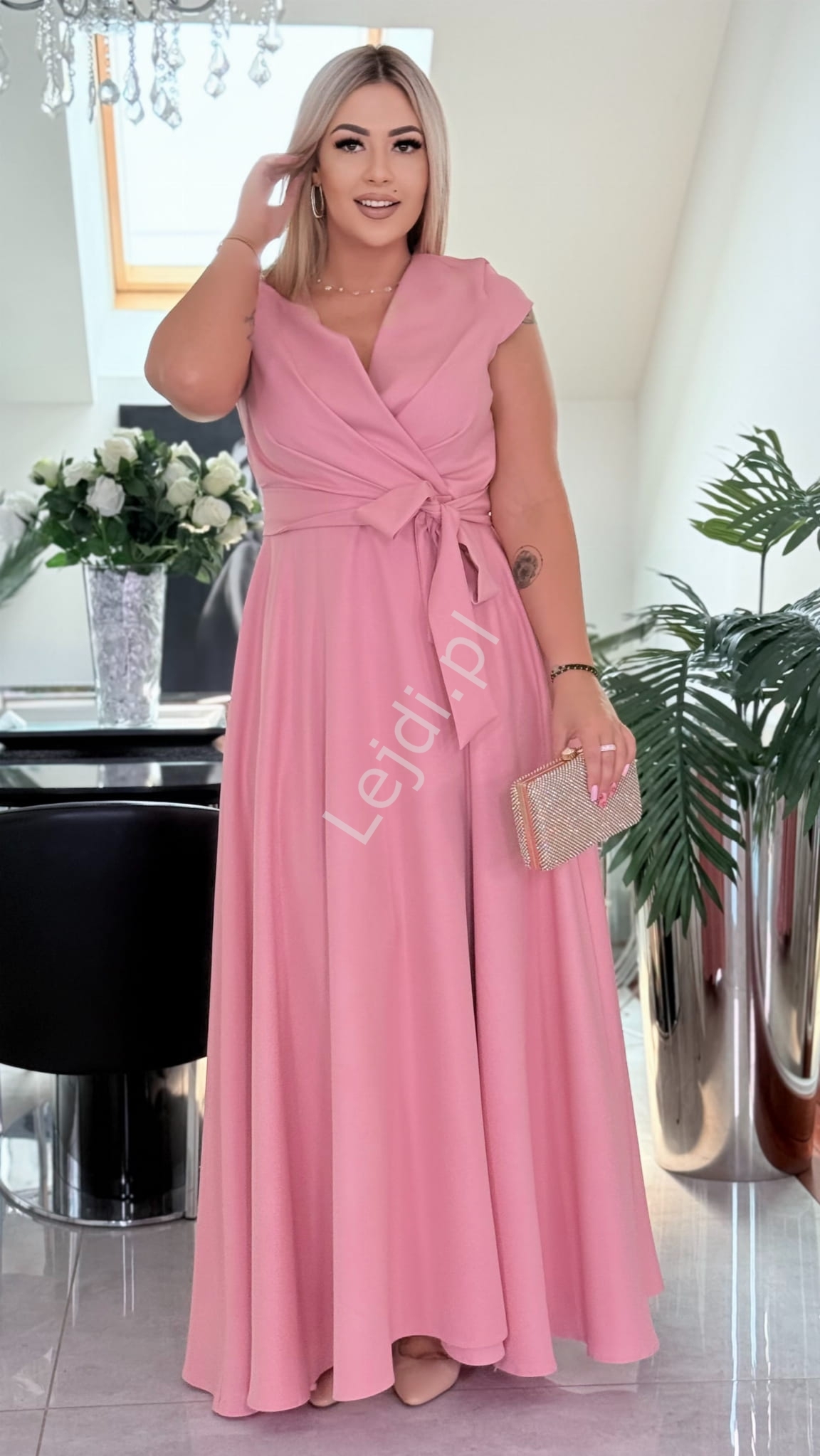 R�owa sukienka na wesele Natalia z rozci�ciem Plus Size