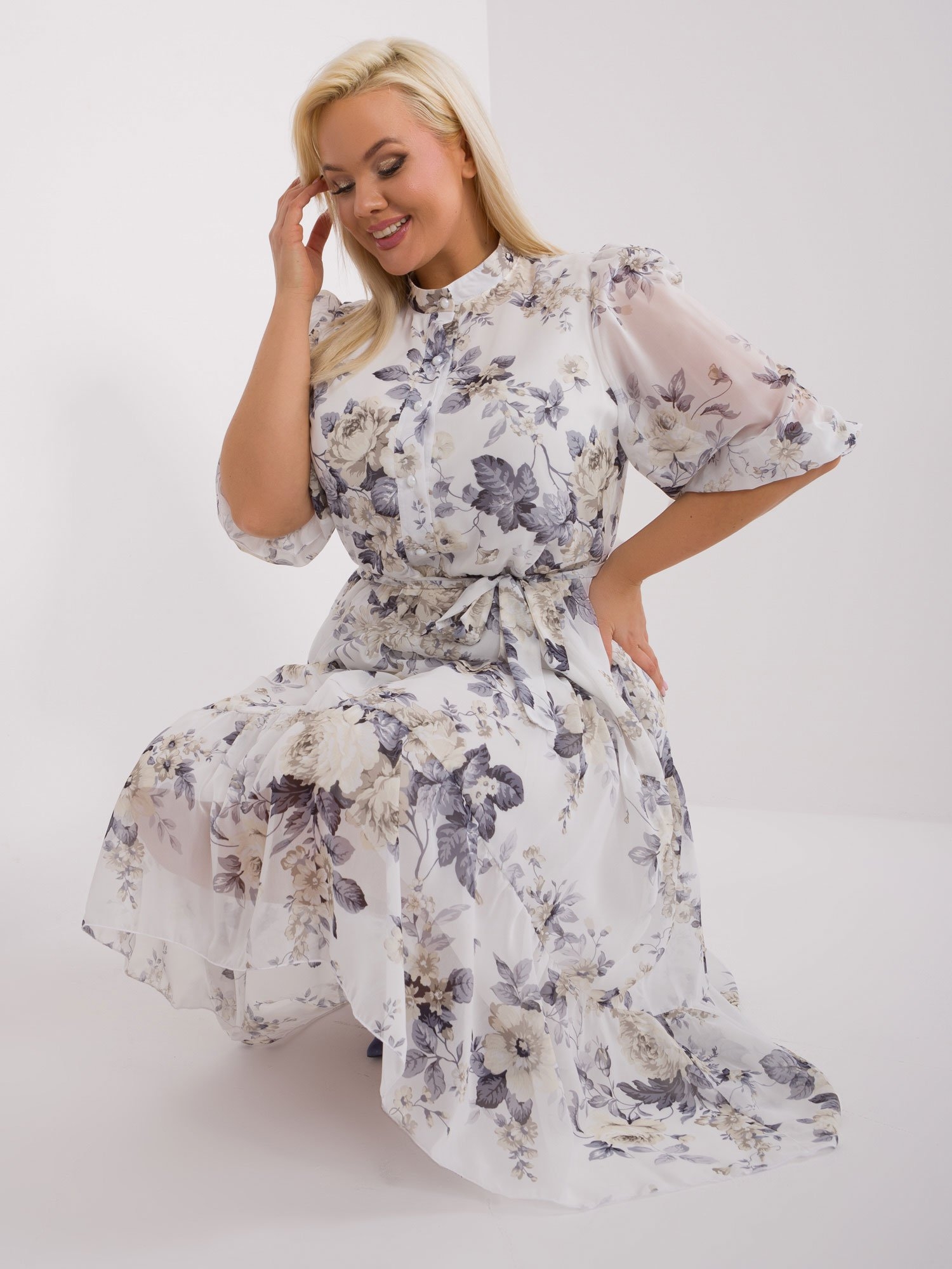 Image of Sukienka plus size