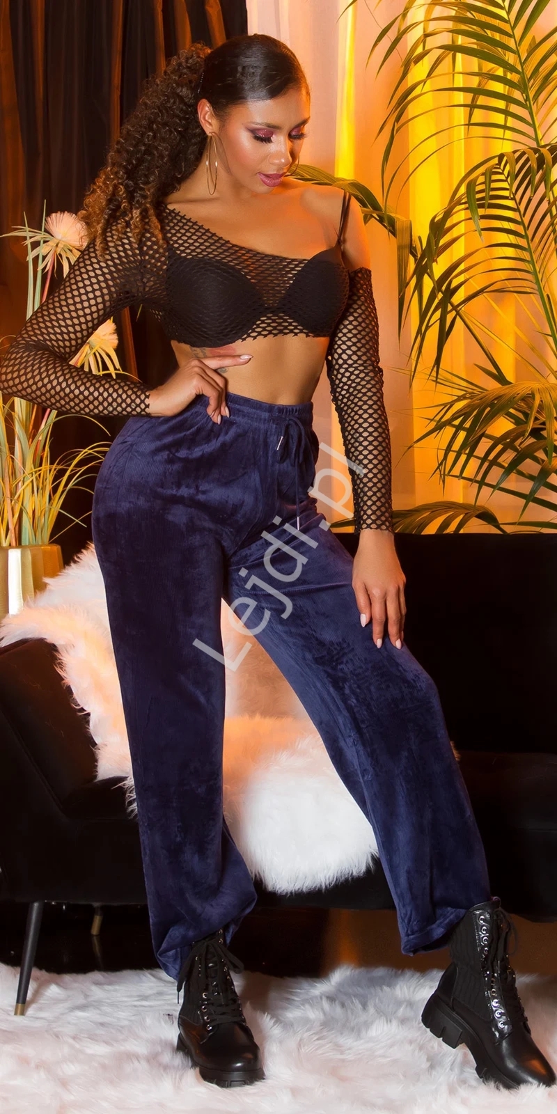 Spodnie dresowe welurowe w prążek 398 granatowe