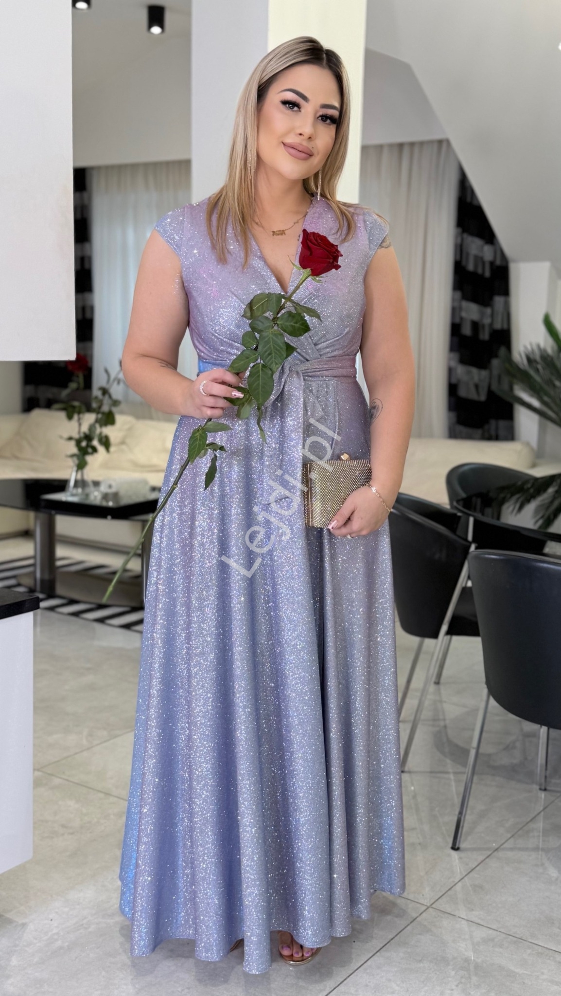 Sukienka na wesele Natalia z rozci�ciem Plus Size kameleon b��kit