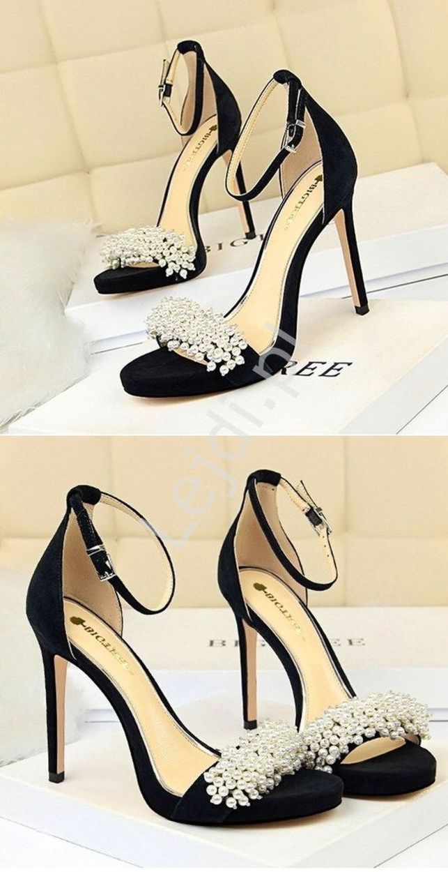 Czarne sandały z perłkami, wysokie szpilki z pięknym zdobieniem 4817