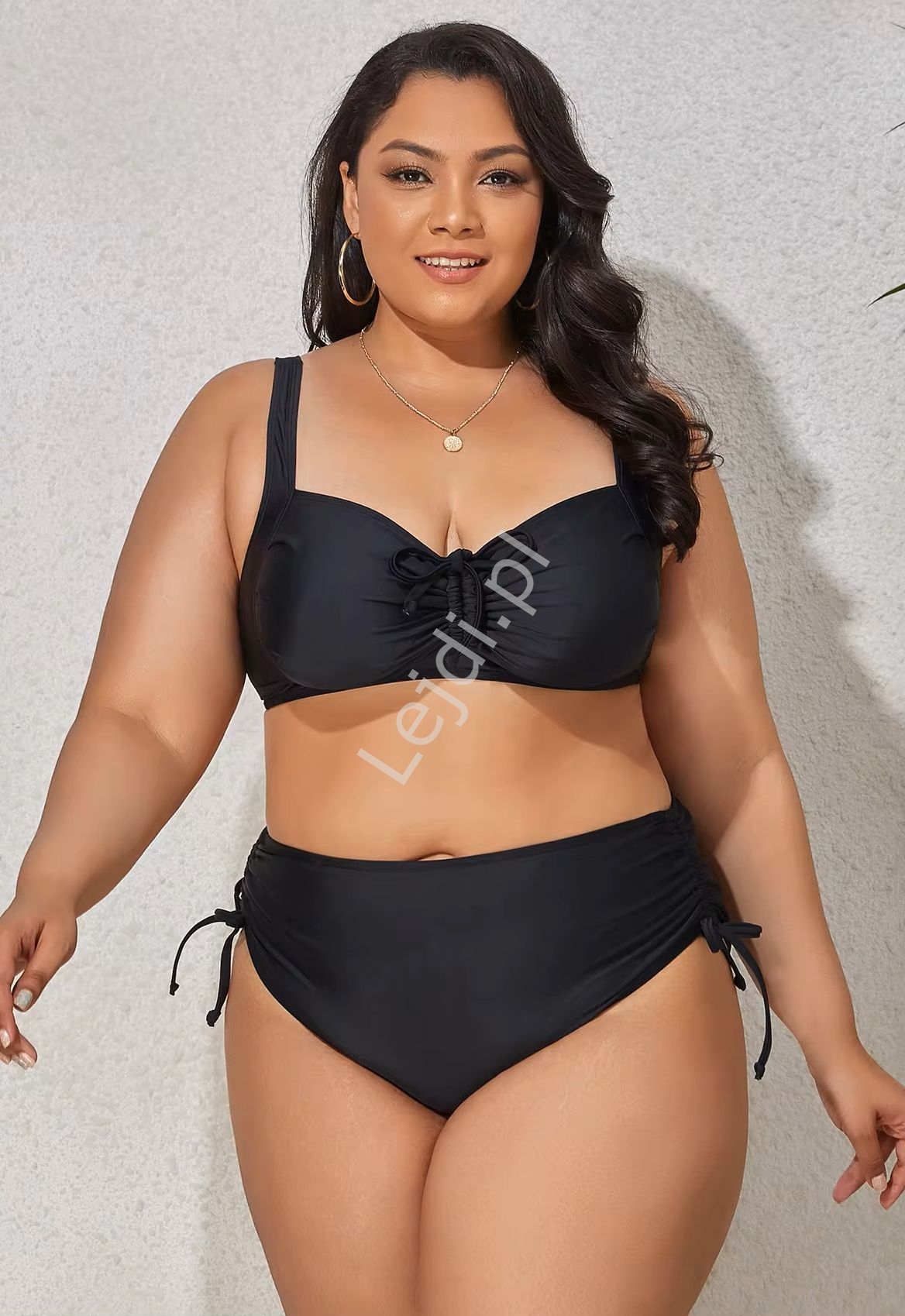 Image of Czarne klasyczne bikini Plus Size