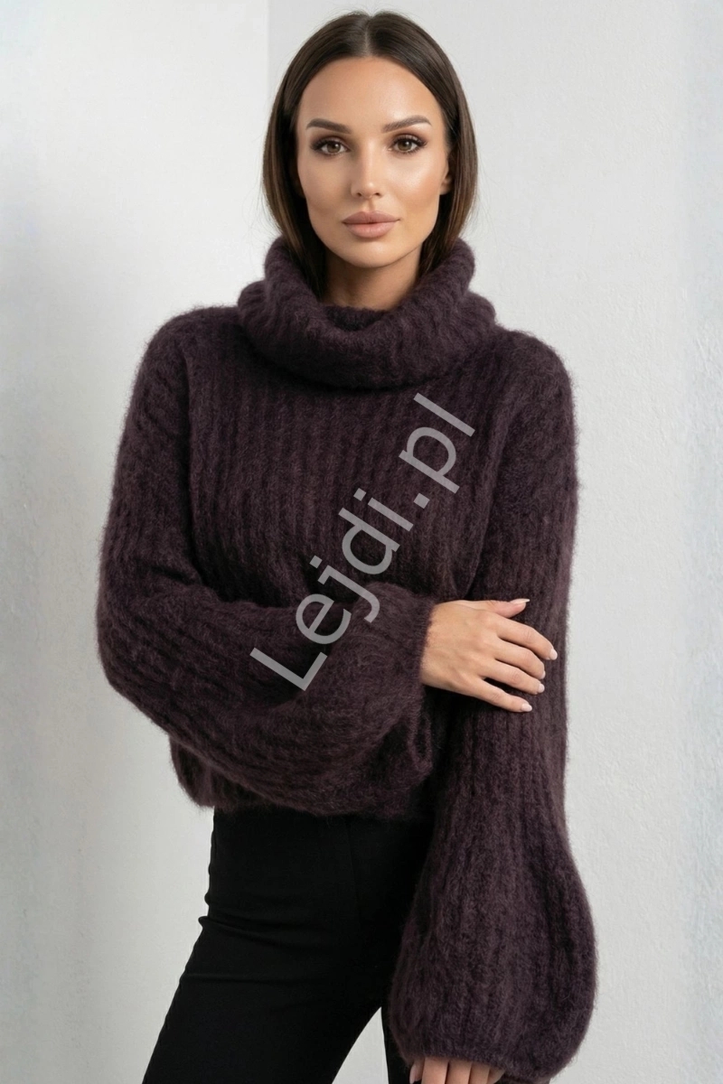 Czekoladowy moherowy sweter z golfem szerokimi rkawami BETTER THAN THAT 2 , 60% moher 1899