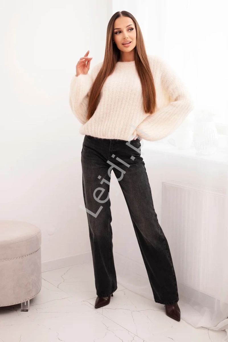 Moherowy sweter z szerokimi rkawami BETTER THAN THAT kremowy 60% moher, 15% wena 1898