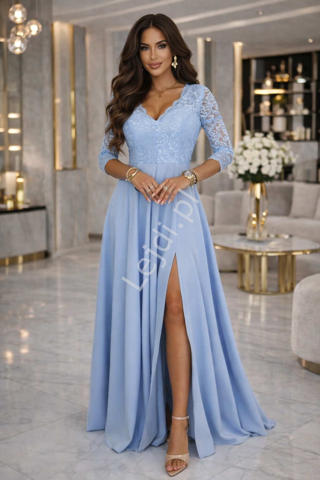 309-10 AMBER koronkowa elegancka d�uga suknia z dekoltem i rozci�ciem na nog� b��kitna