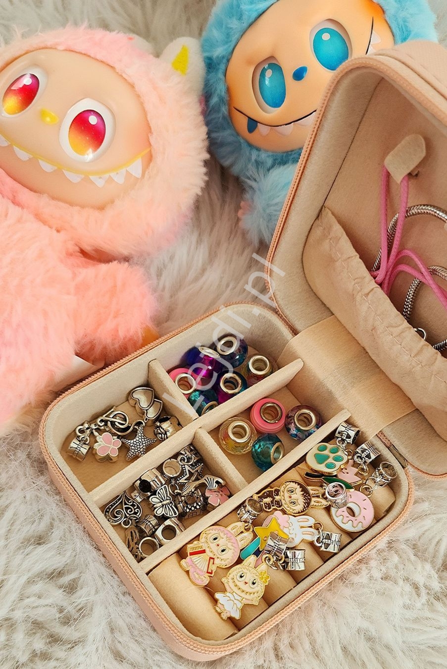 Bransoletka modułowa DIY z charmsami LABUBU - zestaw w torebce prezentowej z LABUBU dla dziewczynki na prezent