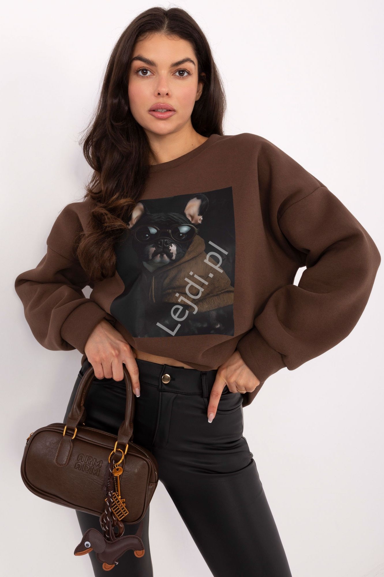 Czekoladowa bluza z nadrukiem buldoga francuskiego ITALY MODA