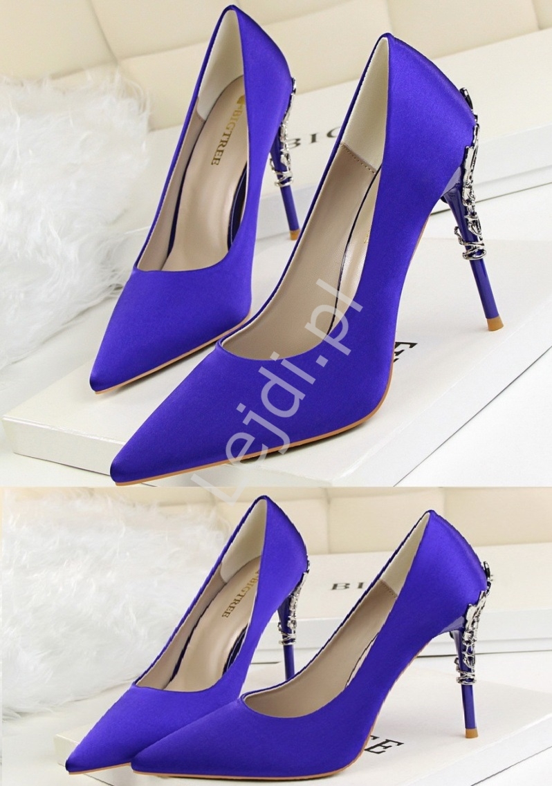 Niebieskie szpilki z ozdobnym ażurowym obcasem 6486