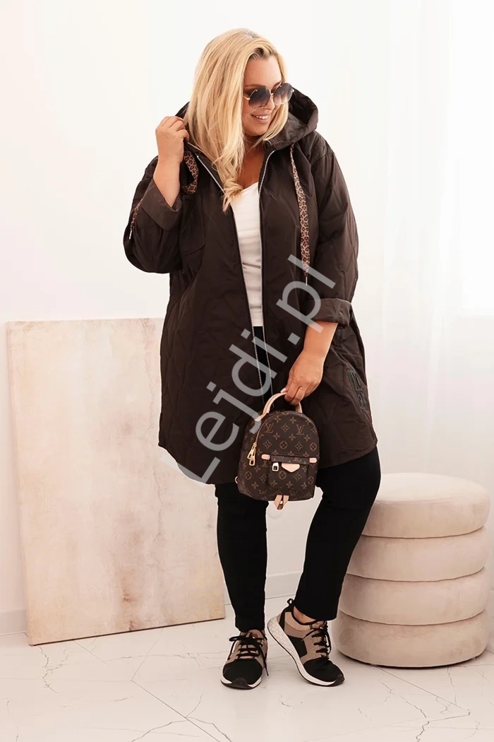 Czekoladowa kurtka damska pikowana Plus Size z napisem HOPE Best Version Of You