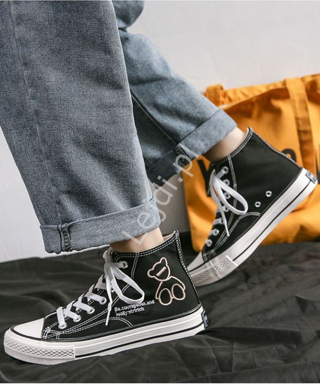 Wysokie trampki czarne z misiem 8377