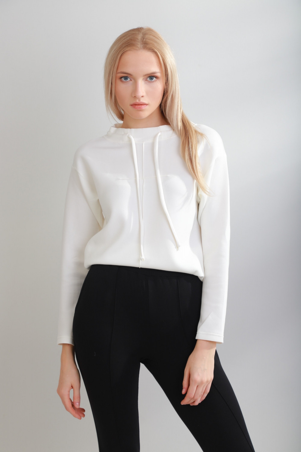 Bluza dresowa Nicole ecru 017