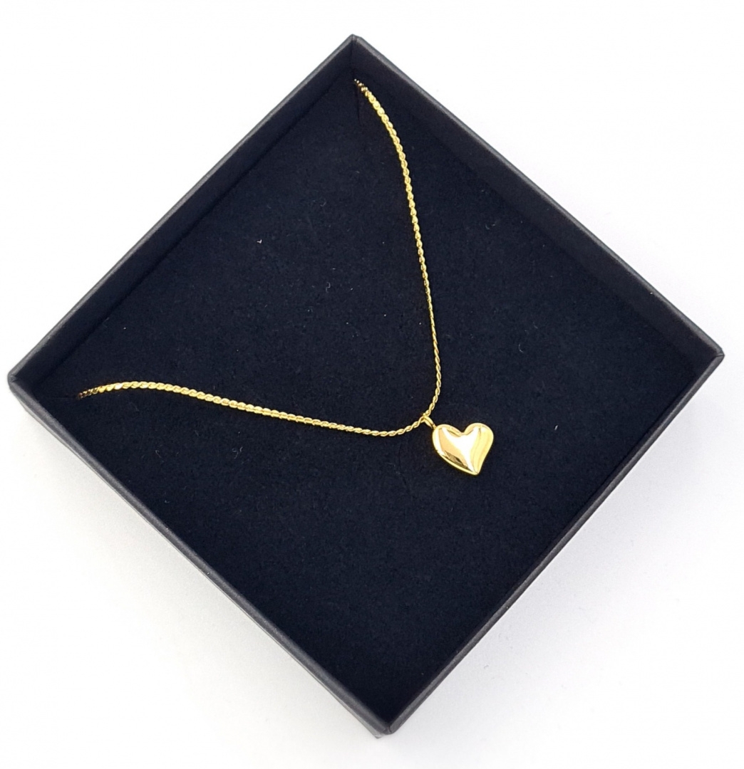 Naszyjnik złoty z serduszkiem ze stali chirurgicznej 316l