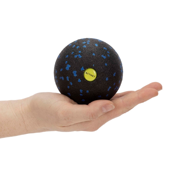 Piłka do masażu pleców i karku, średnio twarda, roller punktowy czarno-niebieski
