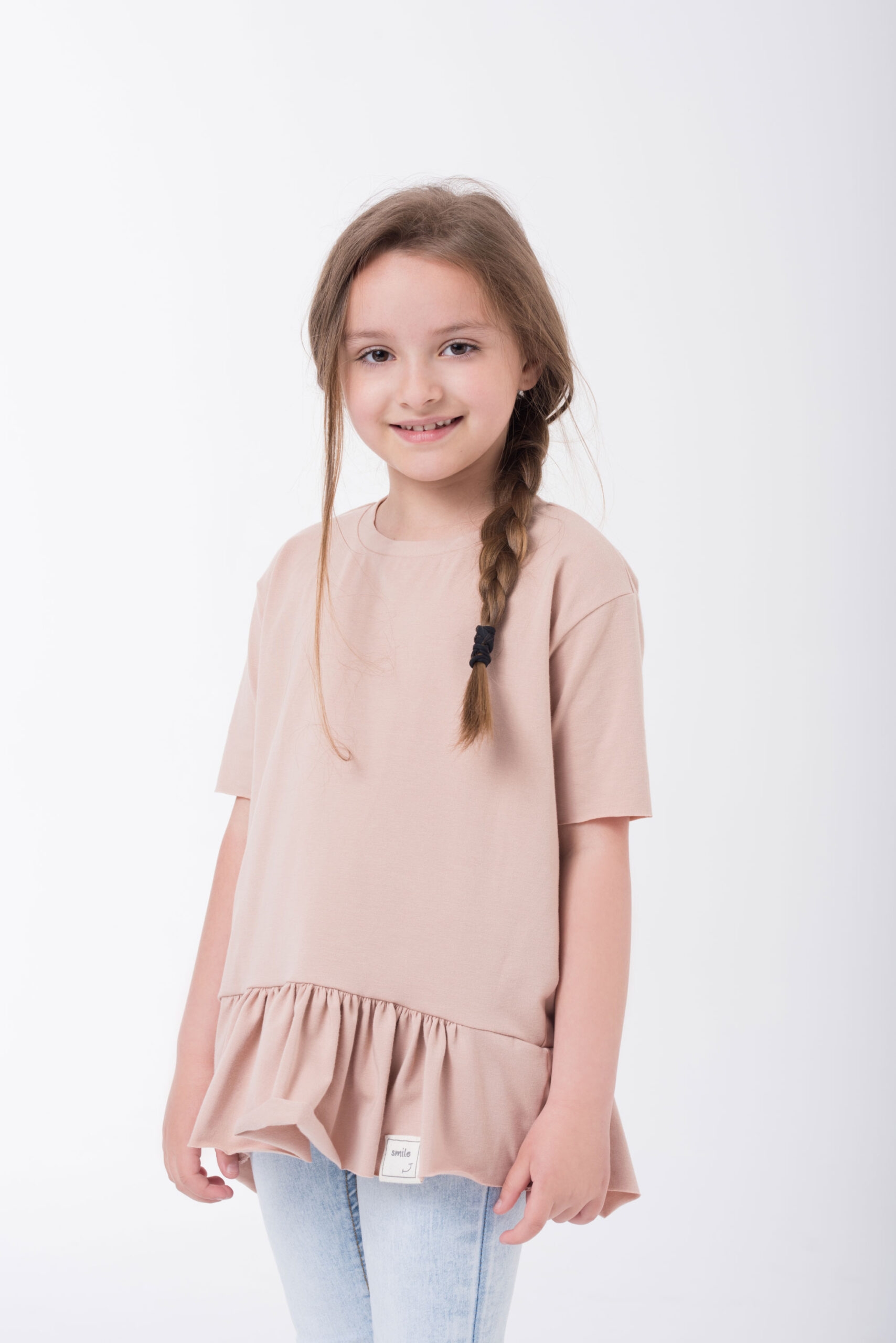 Dziecięca różowa bluzka z falbanką Happy Pink Salmon - 122/128