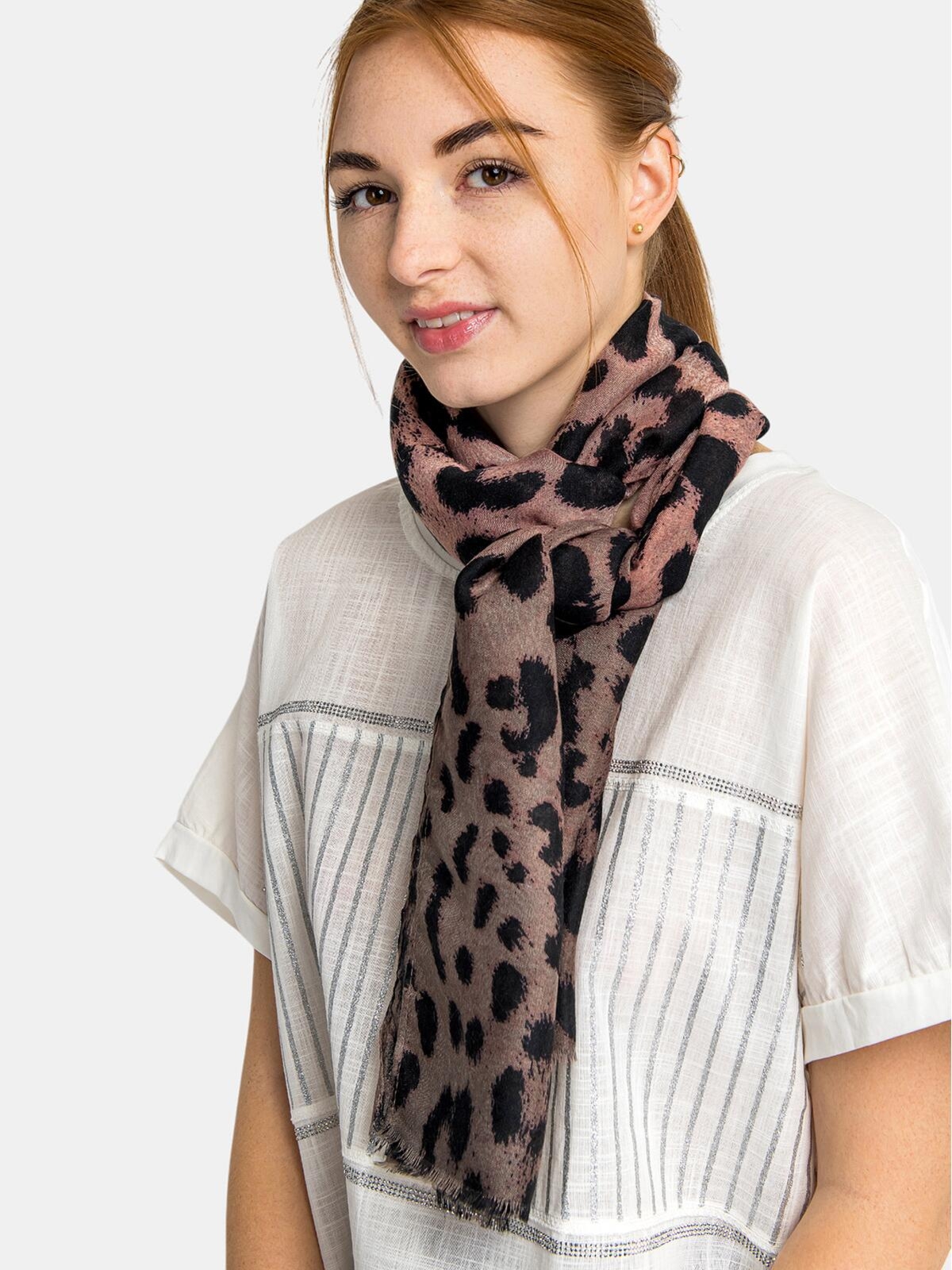 Szalik w zwierzęcy print