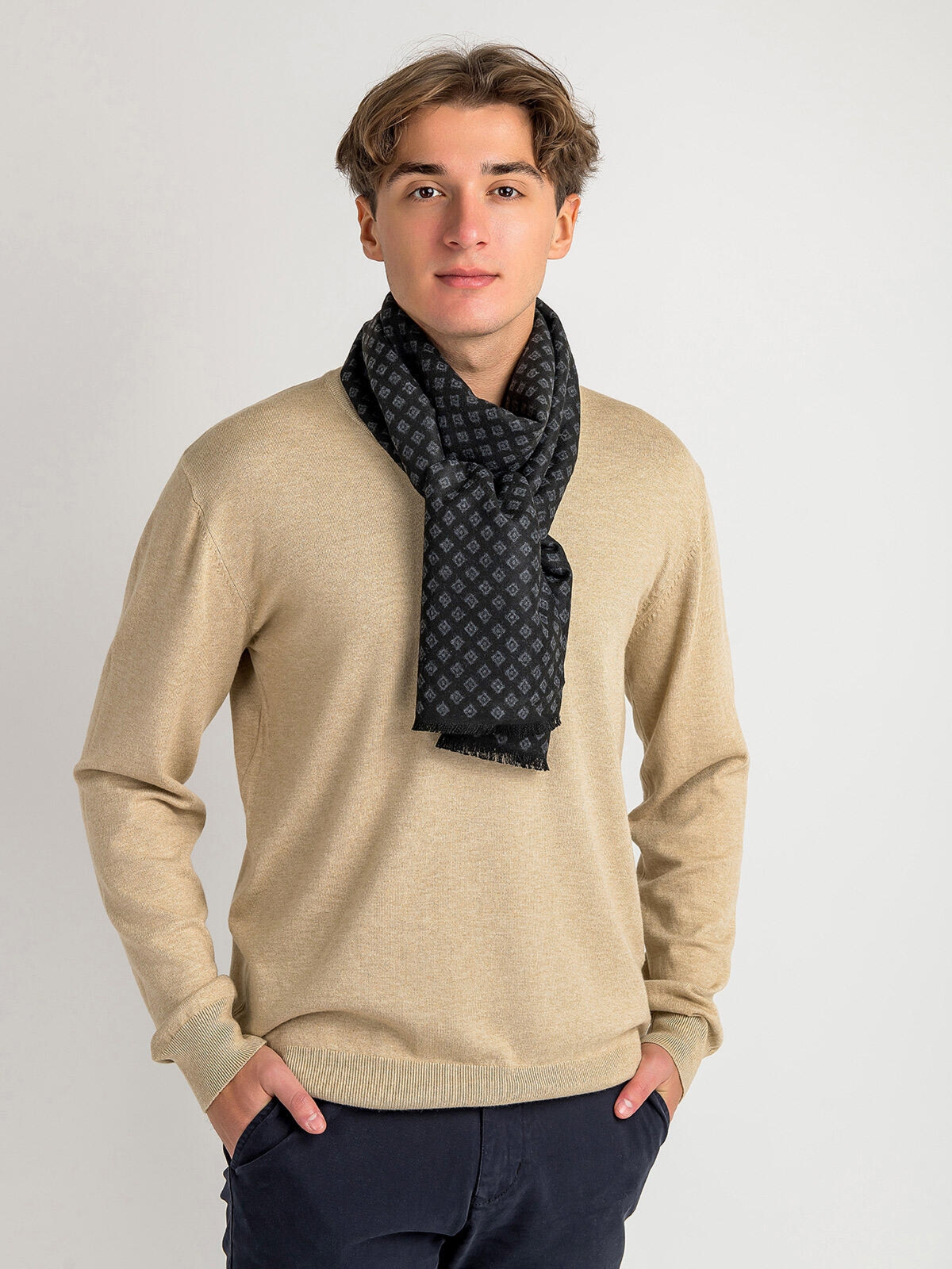 Szalik z domieszką wiskozy