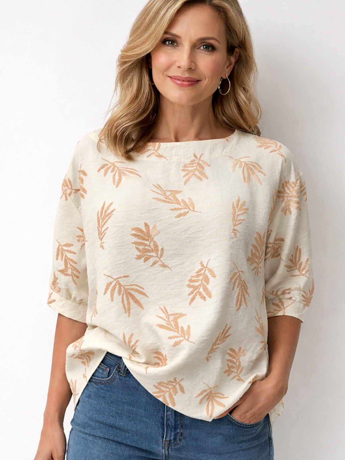 Bluzka ze strukturalnym wzorem