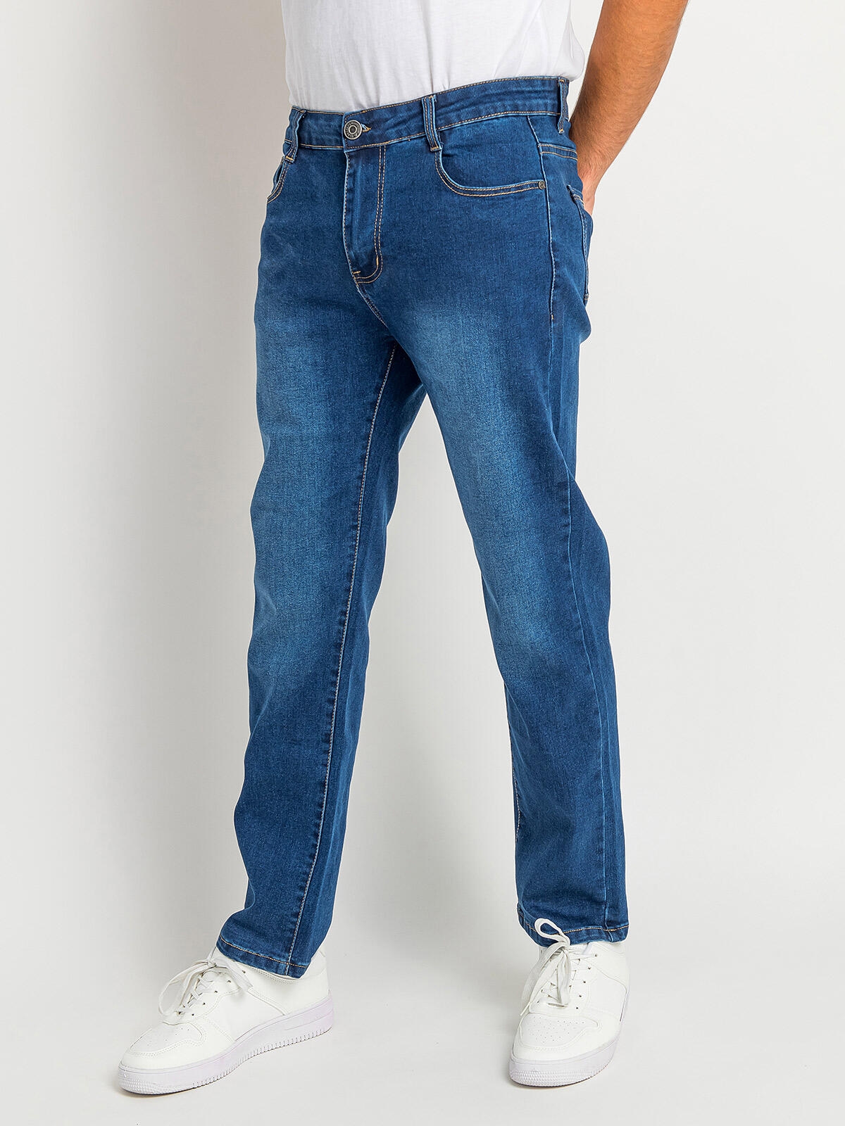 
						Jeansy regular fit
					
