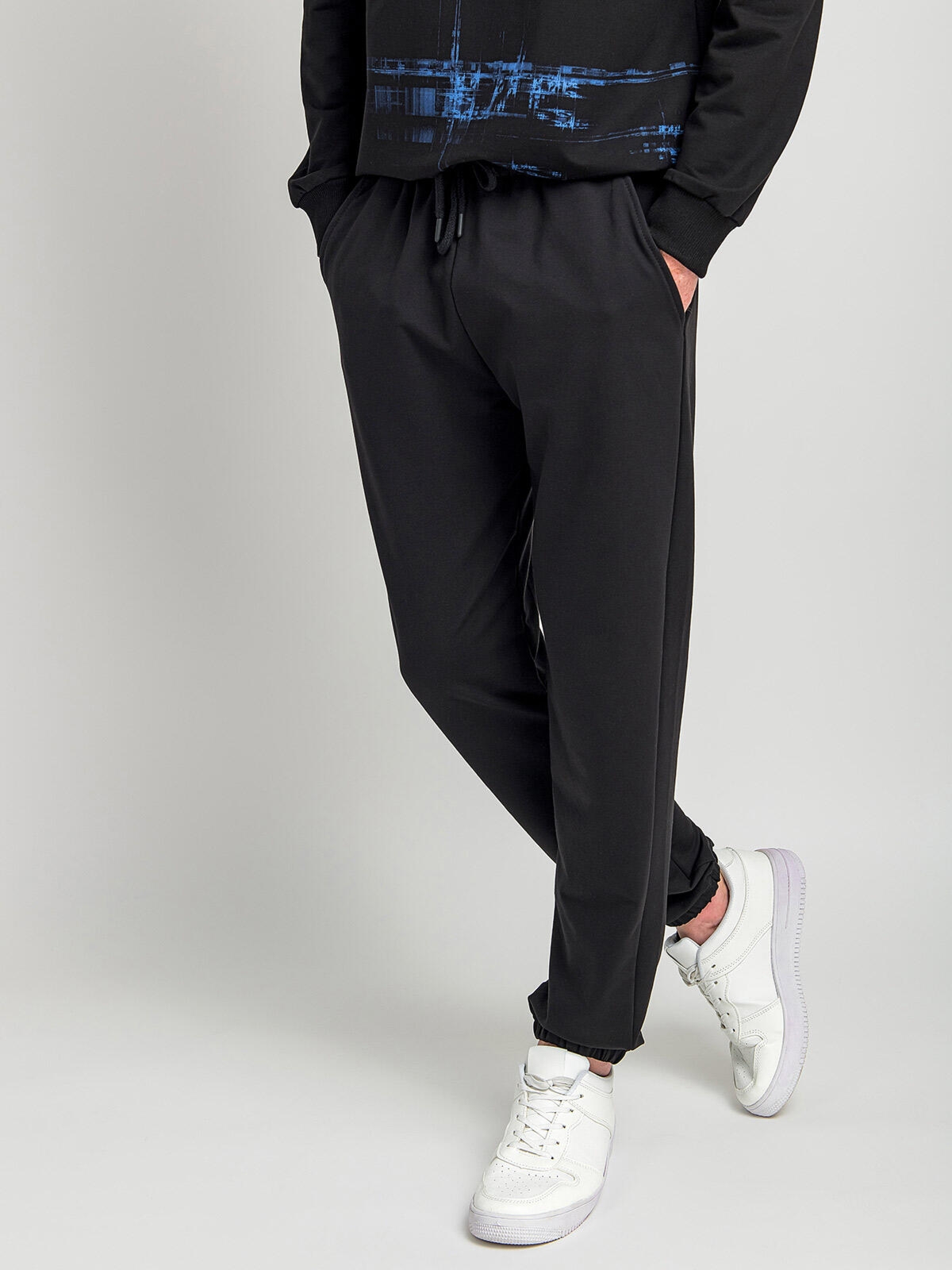 Spodnie dresowe BASIC