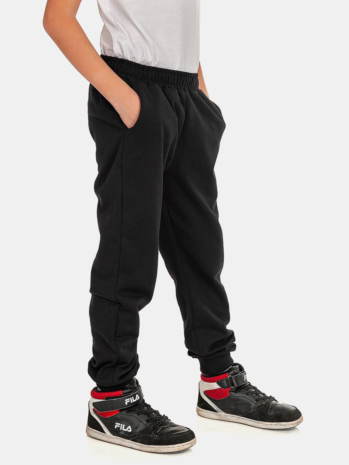 Spodnie dresowe z kieszeniami