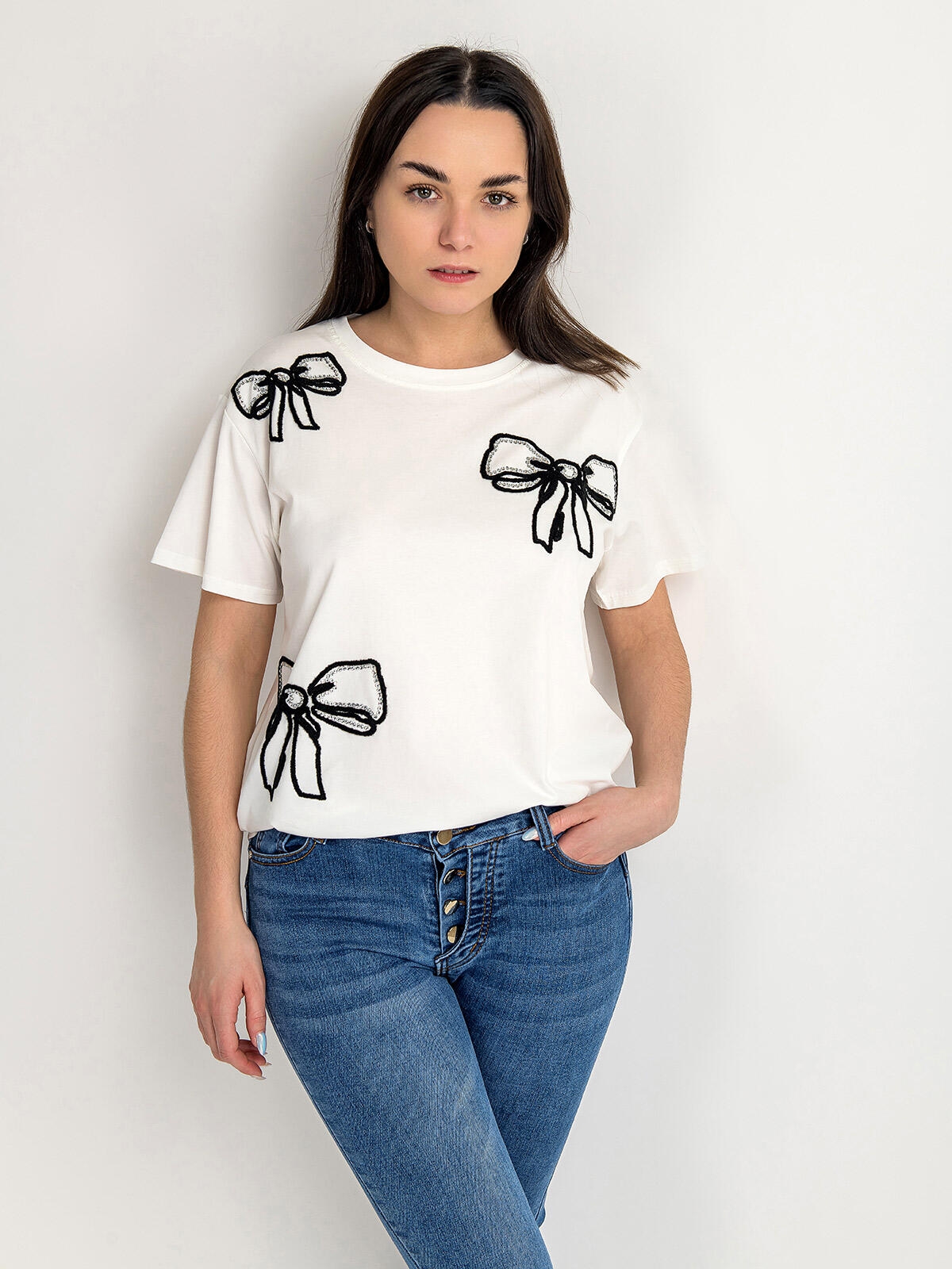 
						T-shirt kokardki
					