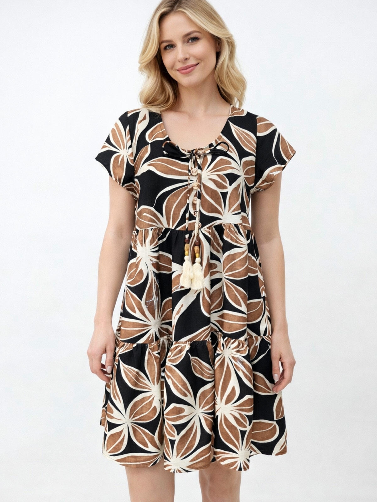 Wzorzysta sukienka z wiskozą