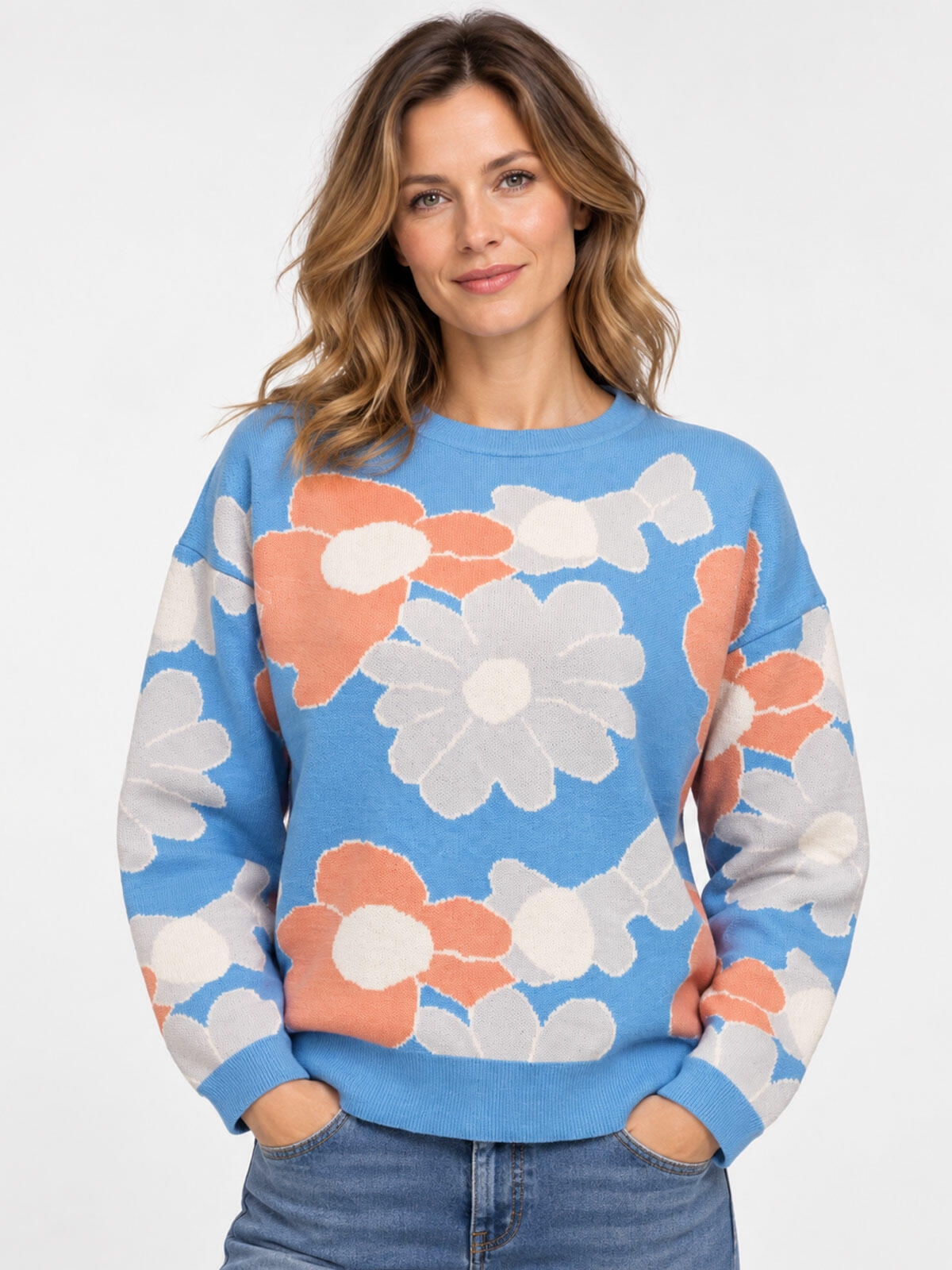 Sweter w kwiaty z wiskozą